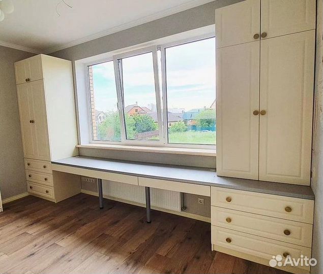 Рабочая зона с кроватью