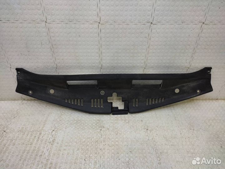 Кожух замка капота Toyota Camry XV70 2017