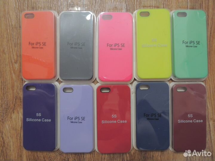 Чехлы для iPhone 5 / 5S / SE (21 расцветка)