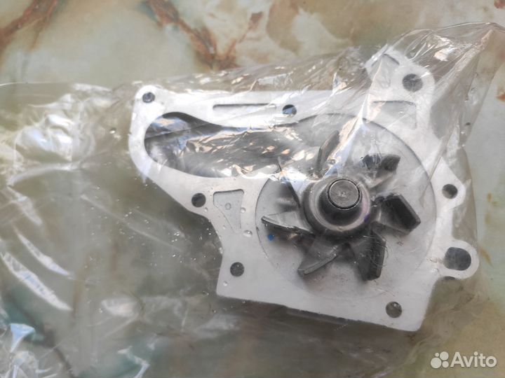 Помпа\водяной насос 3S\4S\5S-FE произв. GMB Япония
