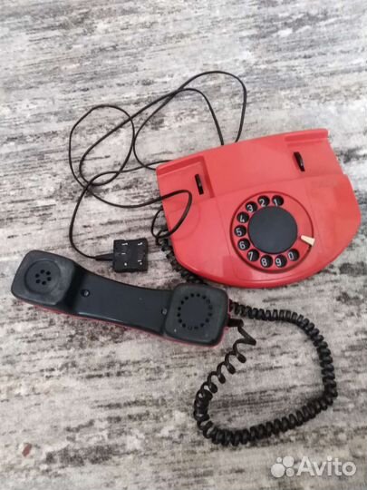 Старый телефон СССР