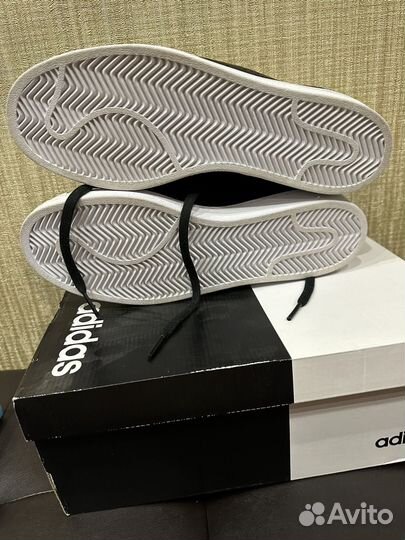 Кроссовки adidas