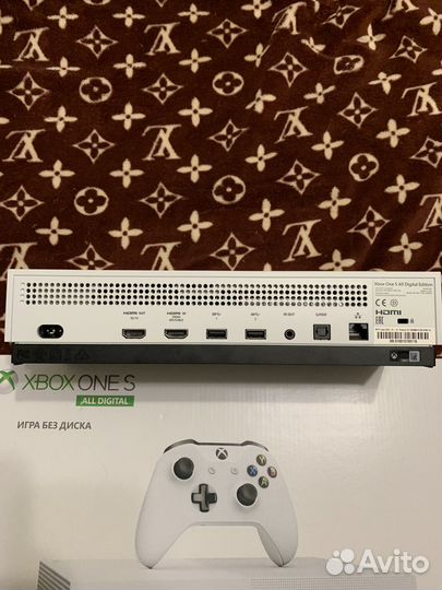 Приставка Xbox One S ALL digital 1 Tb