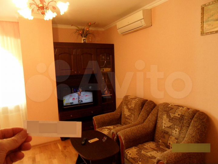 1-к. квартира, 42 м², 4/10 эт.