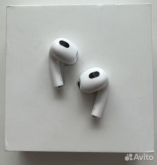 Apple Airpods 3 Один наушник громче