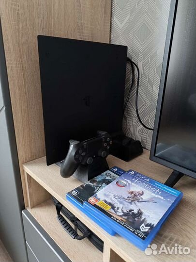 Sony PS4 pro и vr шлем