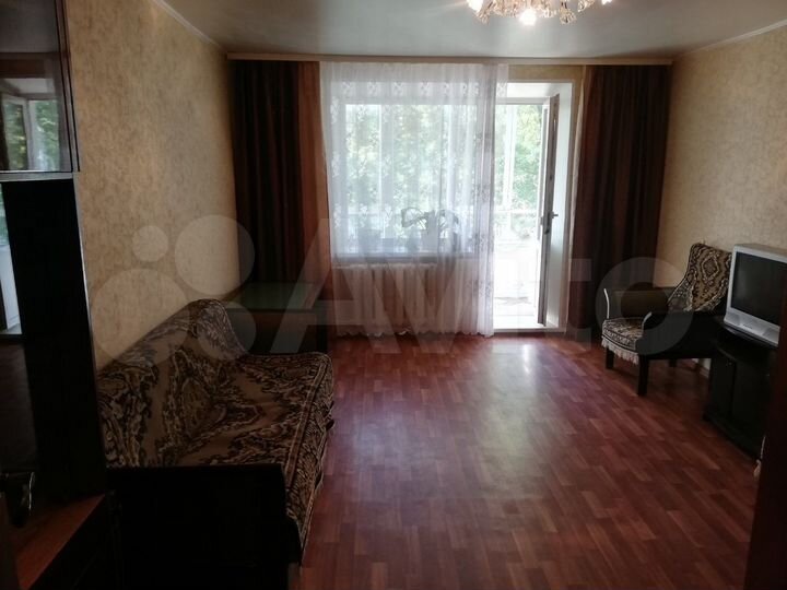 2-к. квартира, 50 м², 2/5 эт.