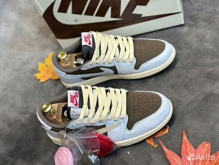 Кроссовки Nike Air Jordan 1 Low Travis Scott