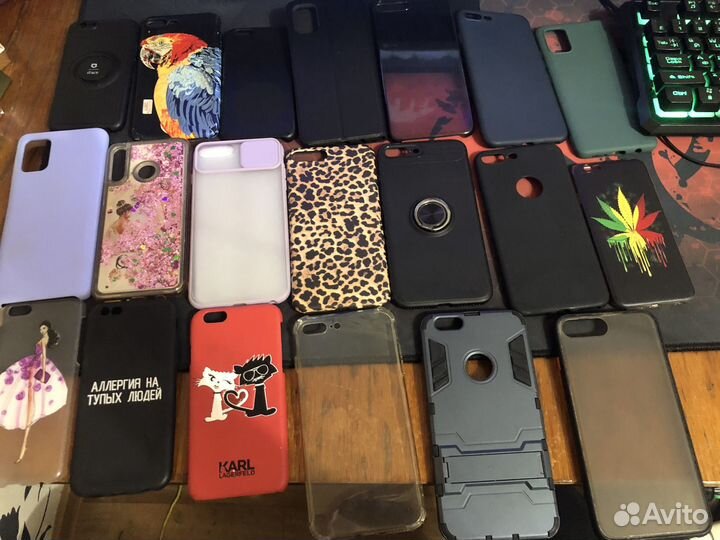 Чехлы на телефоны