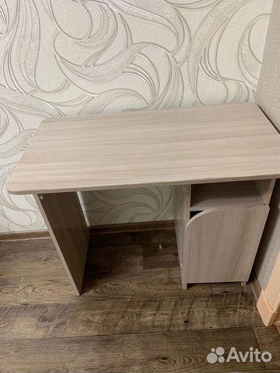 Детский письменный стол бу
