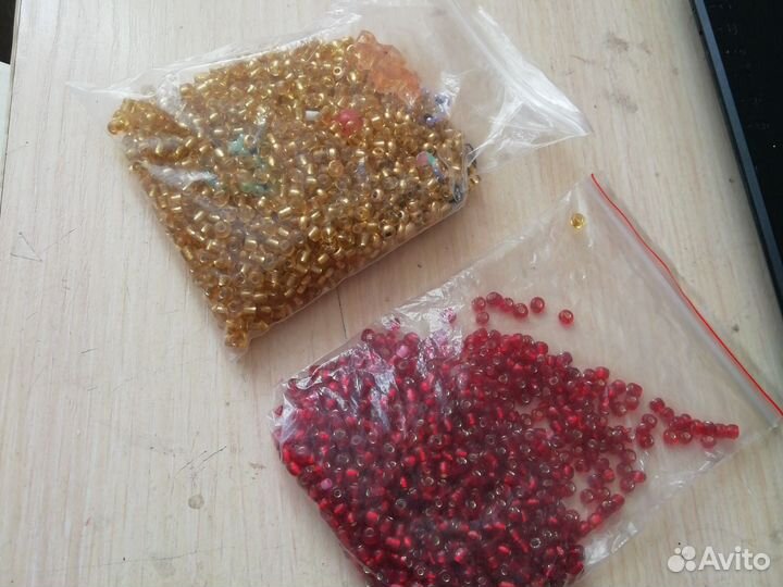Крупный бисер