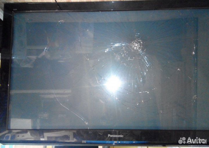 Тв Panasonic TX-PR42U30