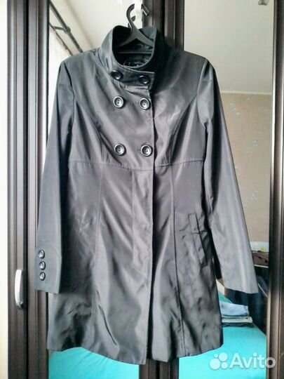 Плащ женский 46 размер