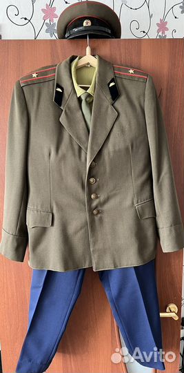 Повседневнвя форма офицера СССР образца 1958 года