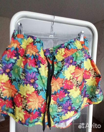 Женские шорты