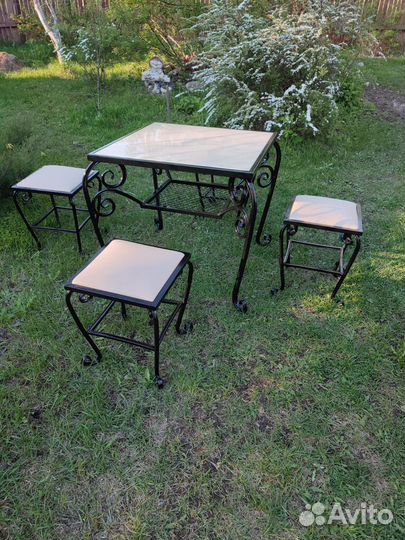 Уличная мебель