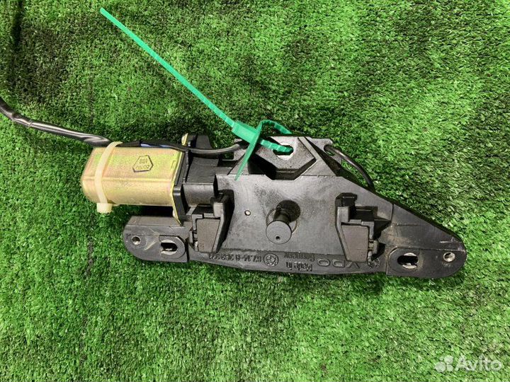 Замок багажника Bmw 5 E39 M54B25 2002