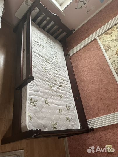 Детская кровать от 3 лет с бортиками