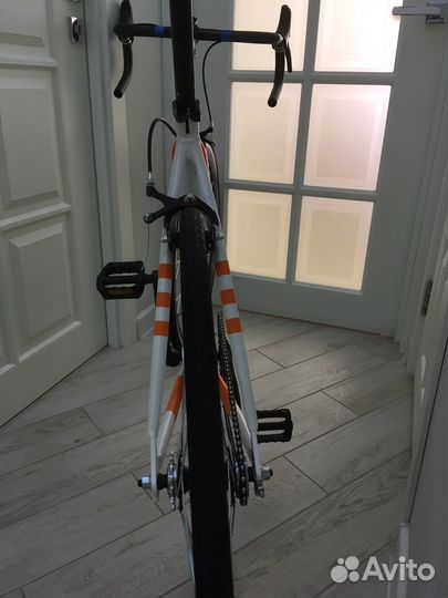 Шоссейный/городской/Fixed Gear Bikes Stark Terros