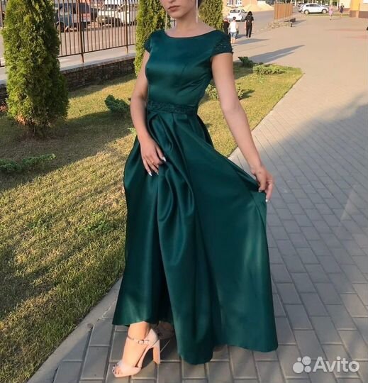 Вечернее платье