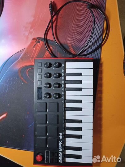 Midi клавиатура akai mpk mini mk 3