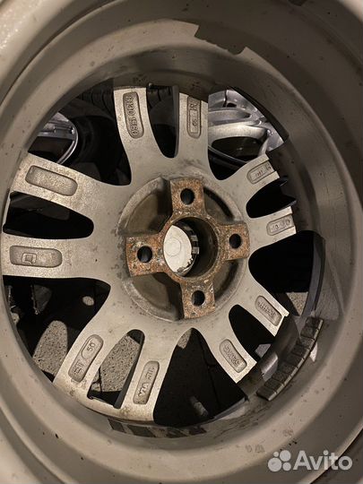 Диски r15 комплект с 3 шинами largus/ renault