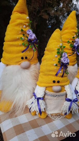 Весенние гномы