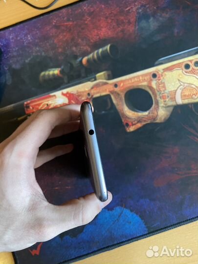ASUS ZenFone Pegasus 3, 3/32 ГБ
