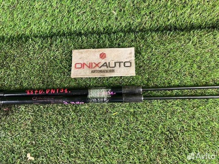 Амортизатор задней двери Nissan X-Trail DNT31 M9R