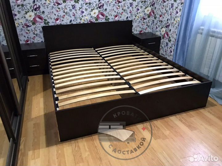 Кровать двухспальная