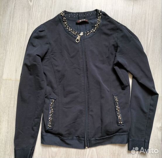 Женский спортивный костюм размер 46