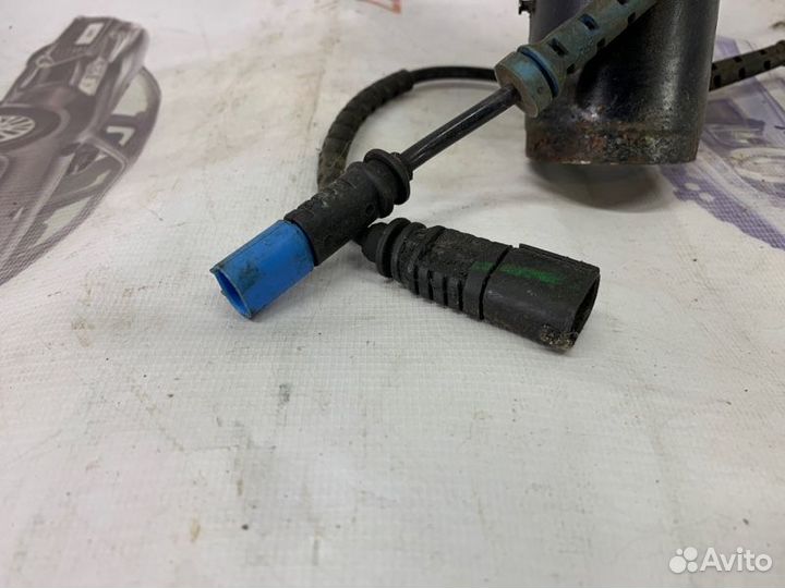 Амортизатор передний левый Bmw X5 F15