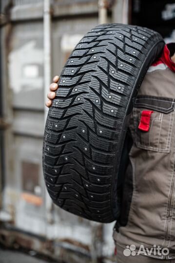 Sailun Ice Blazer WST3 245/40 R18 97T