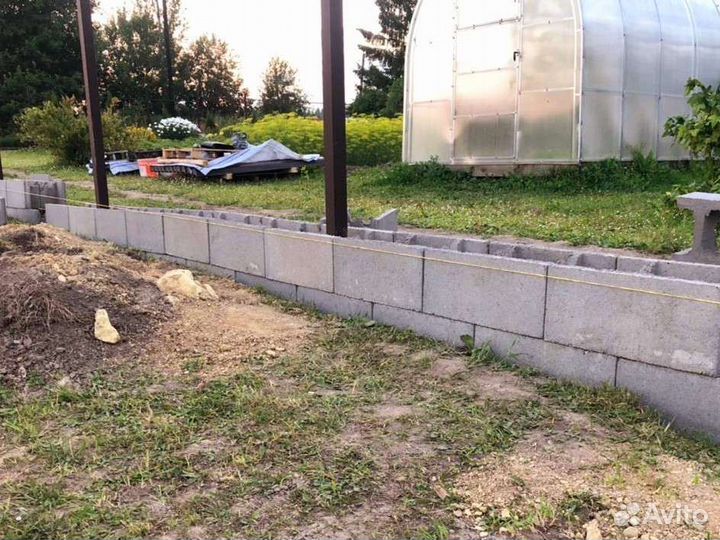 Бетонные блоки.Опалубка несъемная.Фундамент