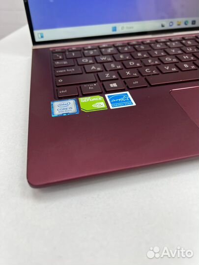 Ноутбук Asus UX333F i5-8265U MX150 512 SSD