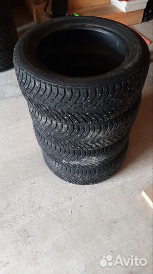 Nokian Tyres Hakkapeliitta 8 205/55 R16