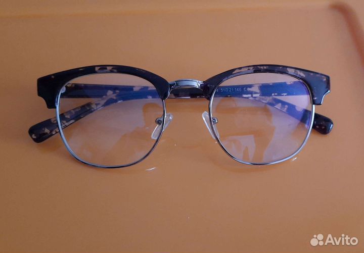 Новые очки для стиля