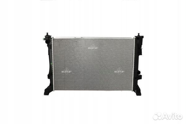 Водяной радиатор охлаждения 59239 NRF mercedes CLA