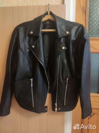 Куртка кожаная женская 46 размер