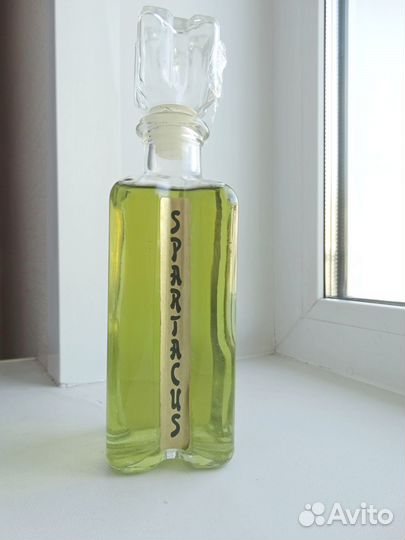 Мужской одеколон 