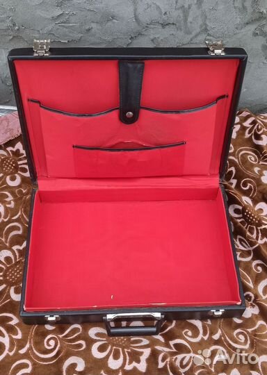 Кейс с деньгами СССР