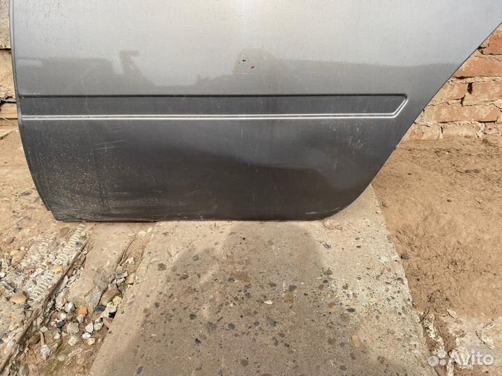 Задняя дверь LADA granta