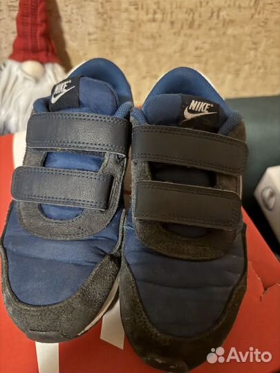 Кроссовки nike детские 33