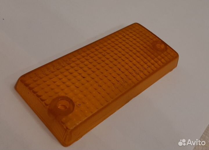 Стекло фонаря 21011