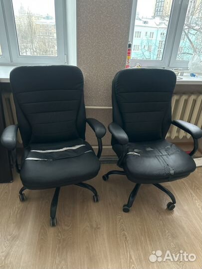 Офисные стулья бу на колесах brabix