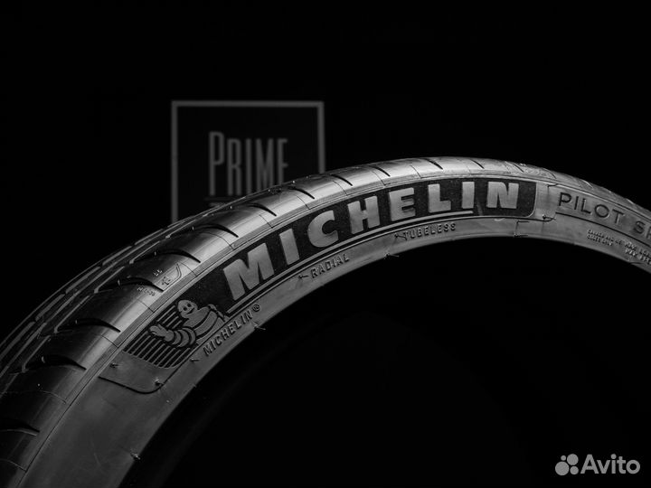 Michelin Pilot Sport 4 S Acoustic 315/30 R21 и 275/35 R21