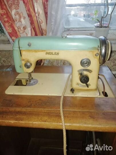 Швейная Венгерская машина СССР Pannonia 56