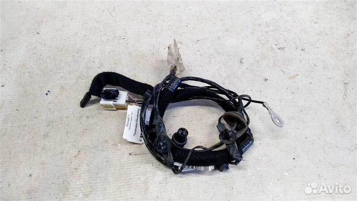 Проводка багажника Renault Logan 2 14г