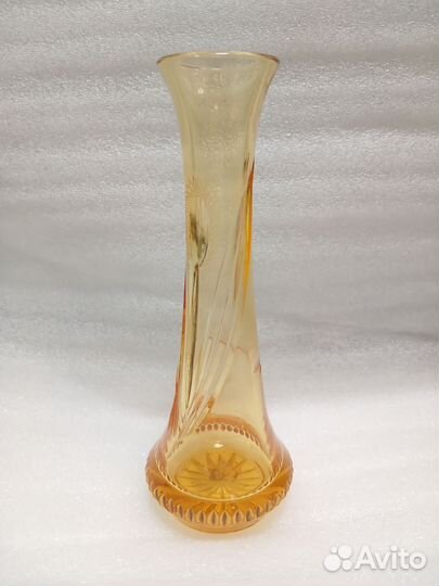 Вазочка для цветов стекло