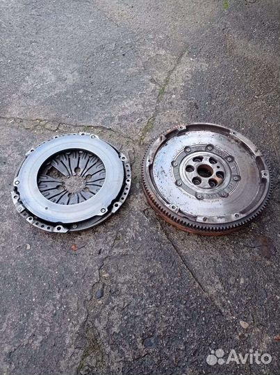 Маховик volkswagen transporter t5